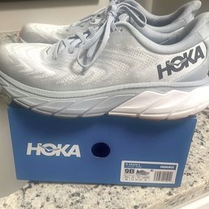 Hoka Arahi 6 blue/ gray